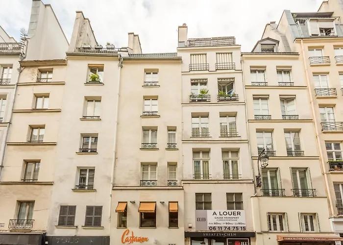 Saint Honore Louvre With Ac 파리